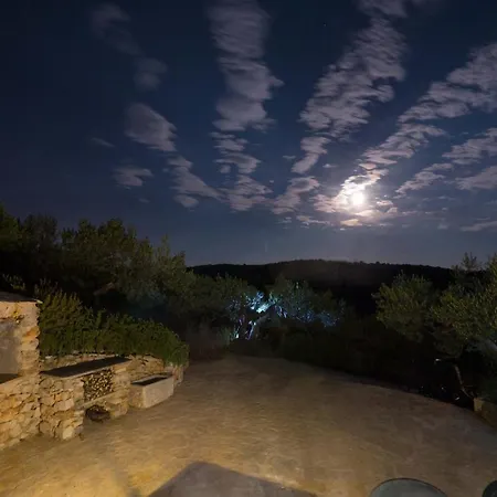 Holiday home Olive Tree House - Charme Holidays Sutivan