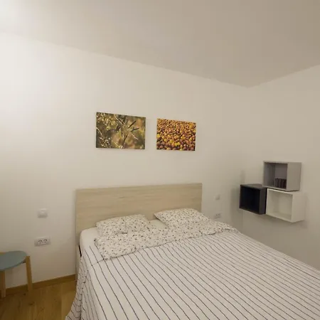 Olive Tree House - Charme Holidays